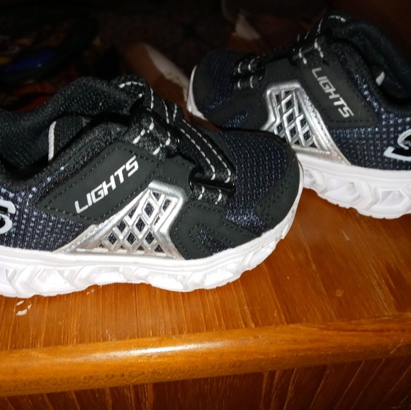 Shoes - Picture 1 of 2